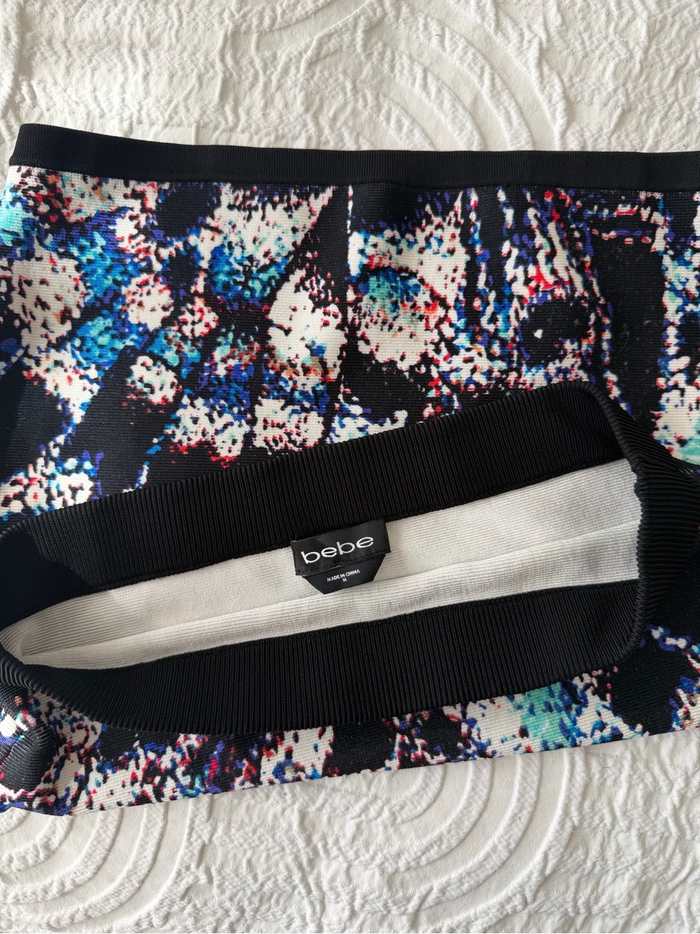 bebe Black-Trim Multicolor Abstract Print Skort